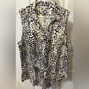 Dana Buchman top.  Size XL